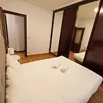 Apartamento Tito Oviedo 621A